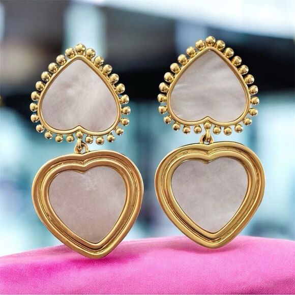 TORY BURCH Elegant Gold and White Heart Earrings - Picture 1 of 5